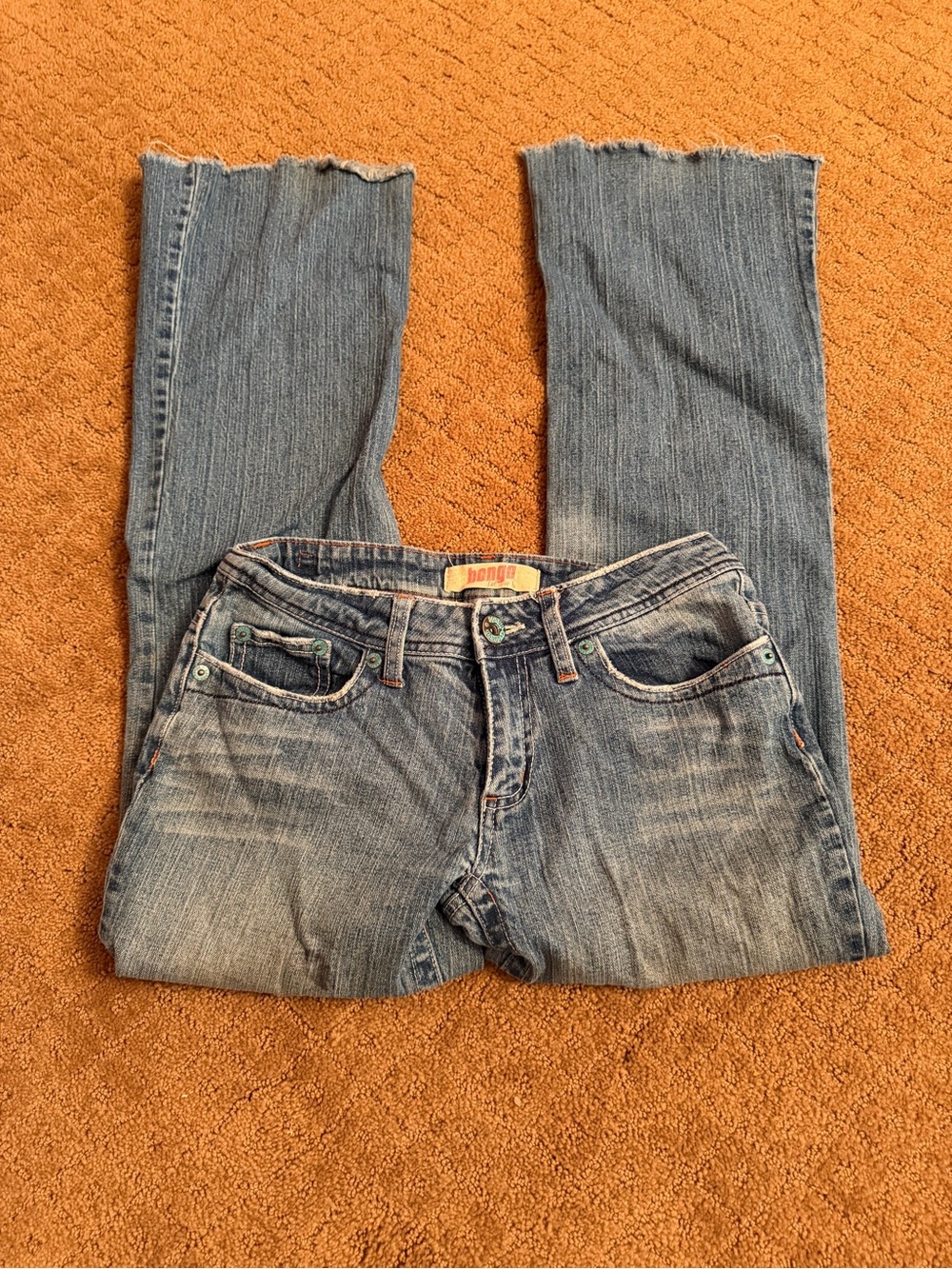 BONGO Low Rise Bootcut Back Pocket Multi Color Design Jeans Women’s 5
